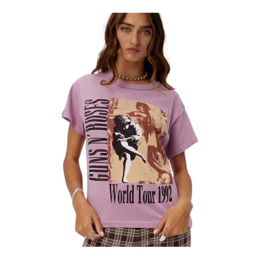 DayDreamer Guns N’Roses 1992 GF Tee -Lotus Flower